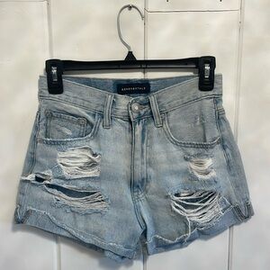 Jean ripped shorts